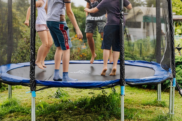 Waarop te letten bij het kopen van een duurzame trampoline